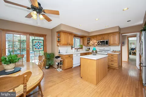 10 Oak Tree Ct, Westampton, NJ 08060 photo 11