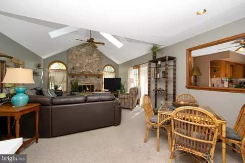 10 Oak Tree Ct, Westampton, NJ 08060 photo 21