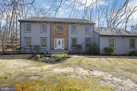 10 Oak Tree Ct, Westampton, NJ 08060