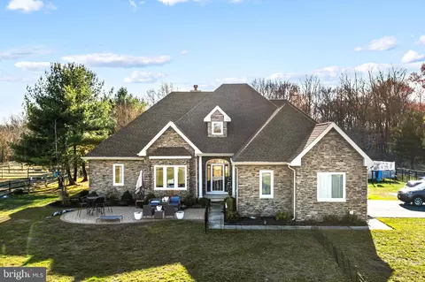 257 Hartford Rd, Medford, NJ 08055