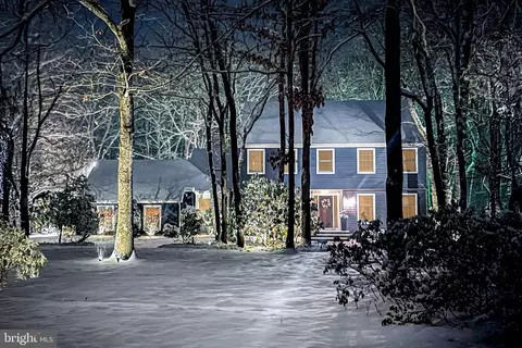 13 Pointe View Dr, Medford, NJ 08055