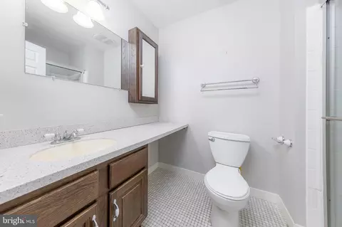 Bath - 17 Framingham Rd, Beverly, NJ 08010 photo 1 of 1