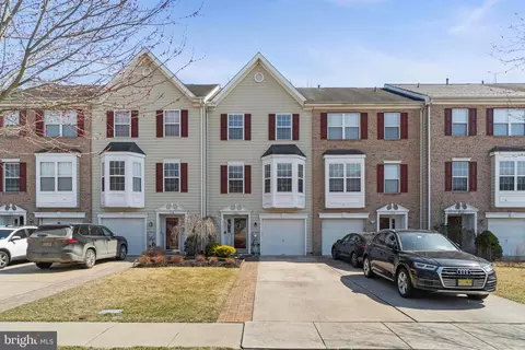 721 Barton Run Blvd, Marlton, NJ 08053