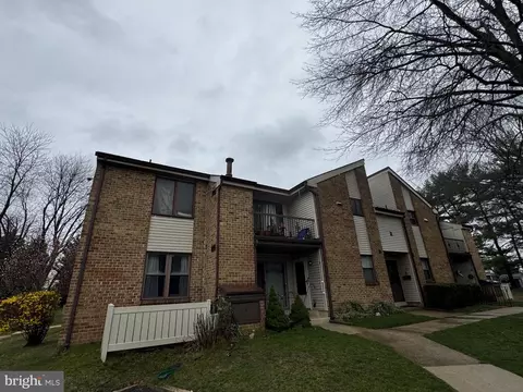 1475 Mount Holly Rd #R2, Edgewater Park, NJ 08010