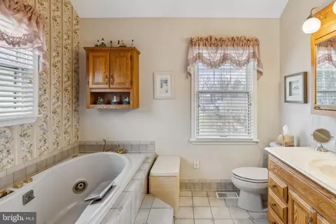 237 Aqua Ln, Delran, NJ 08075 photo 21