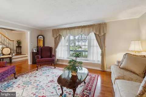 237 Aqua Ln, Delran, NJ 08075 photo 4