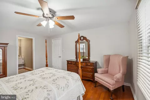 237 Aqua Ln, Delran, NJ 08075 photo 24