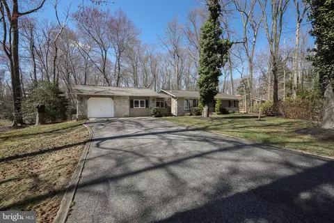 24 Maine Trl, Medford, NJ 08055