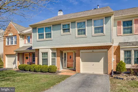 32 Dorset Dr, Medford, NJ 08055