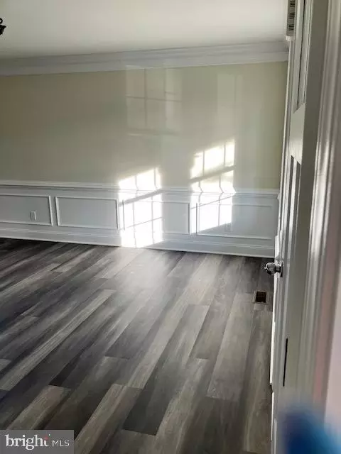 Entry Way - 113 Heulings Ave, Riverside, NJ 08075 photo 3 of 13