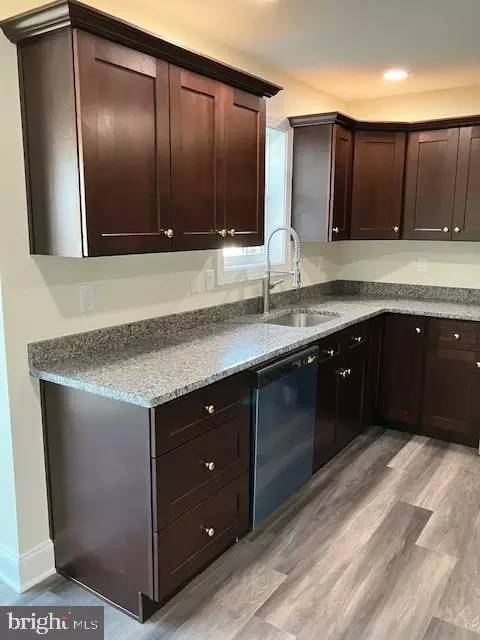 Kitchen - 113 Heulings Ave, Riverside, NJ 08075 photo 5 of 5
