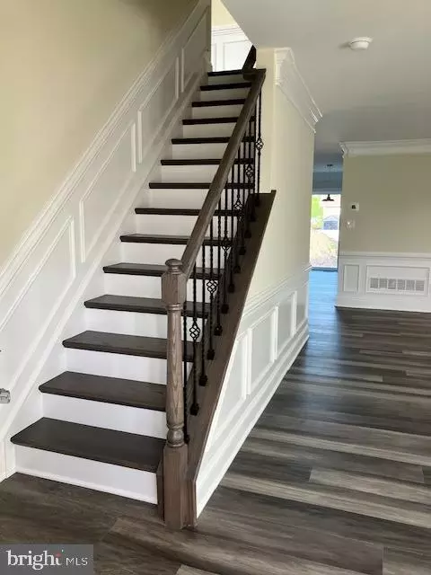 Entry Way - 113 Heulings Ave, Riverside, NJ 08075 photo 2 of 13