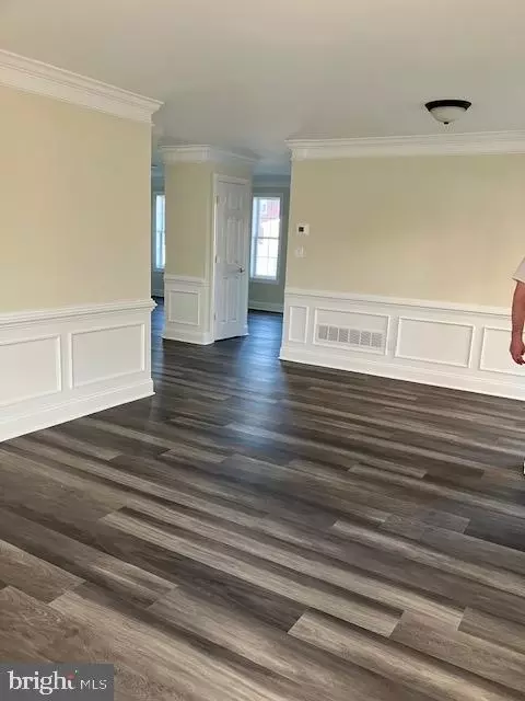 Entry Way - 113 Heulings Ave, Riverside, NJ 08075 photo 6 of 13