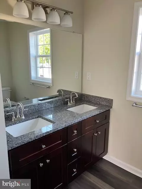 Bath - 113 Heulings Ave, Riverside, NJ 08075 photo 1 of 3