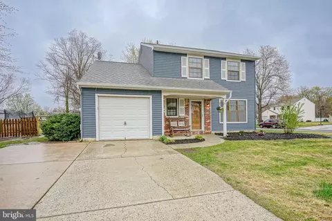 5 Wickham Ln, Westampton, NJ 08060