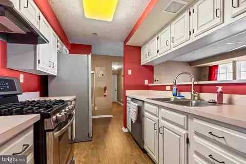 86 Eldon Way, Marlton, NJ 08053 photo 5