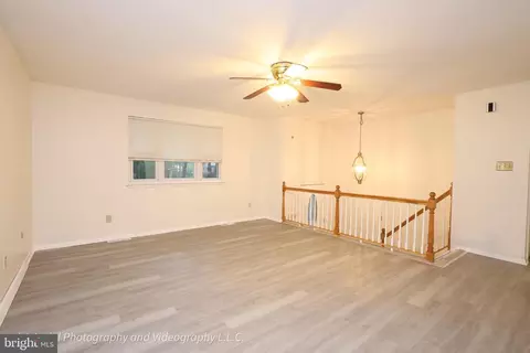 Living - 26 Woodside Dr, Tabernacle, NJ 08088 photo 1 of 5