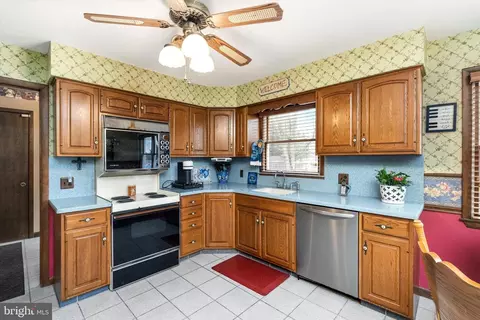 3 Eleanor Dr, Wrightstown, NJ 08562 photo 12