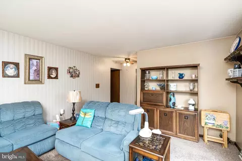 3 Eleanor Dr, Wrightstown, NJ 08562 photo 9