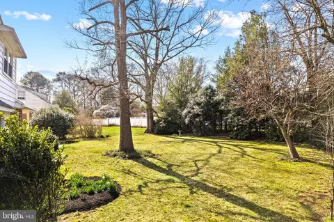 2809 Hunterdon Dr, Cinnaminson, NJ 08077 photo 2