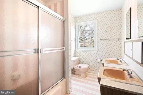 2809 Hunterdon Dr, Cinnaminson, NJ 08077 photo 25