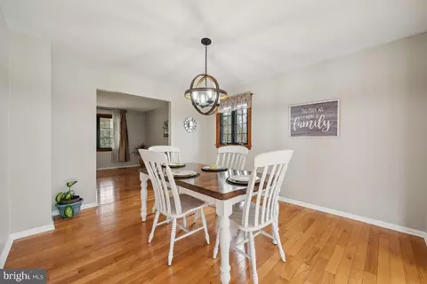 Dining - 211 Oak Ln, Tabernacle, NJ 08088 photo 1 of 1