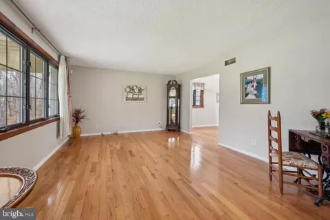 Living - 211 Oak Ln, Tabernacle, NJ 08088 photo 1 of 1