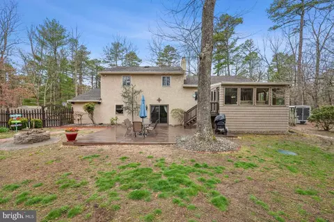 Exterior - 211 Oak Ln, Tabernacle, NJ 08088 photo 4 of 8