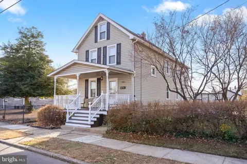 212 W Third St, Florence, NJ 08518