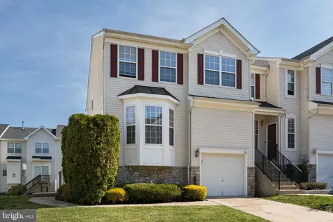 220 Hawthorne Way, Riverside, NJ 08075