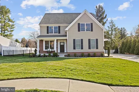 213 Highland Ave, Moorestown, NJ 08057