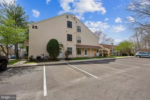 295 Everly Ct # A, Mount Laurel, NJ 08054