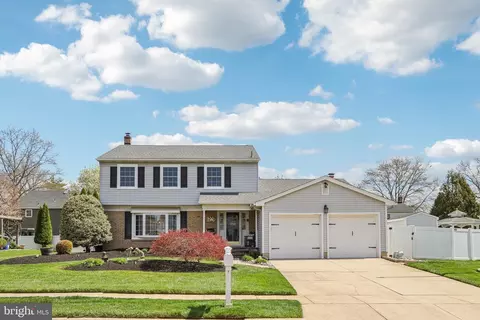 23 Yale Rd, Marlton, NJ 08053