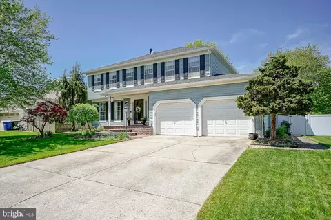 6 Nottingham Ct, Lumberton, NJ 08048