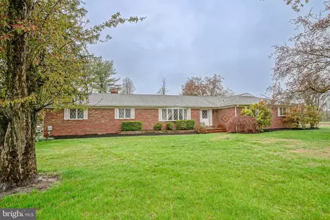 309 Eayrestown Rd, Southampton, NJ 08088