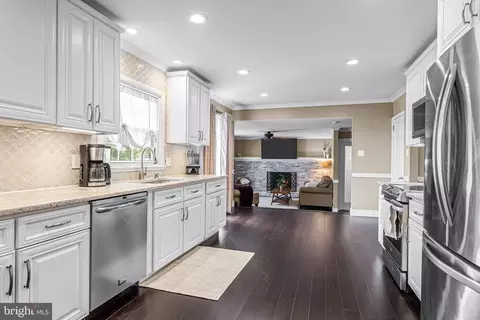 Kitchen - 551 Norwood Rd, Mount Laurel, NJ 08054 photo 1 of 6