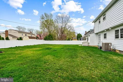 Exterior - 551 Norwood Rd, Mount Laurel, NJ 08054 photo 5 of 5