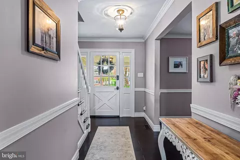 Entry Way - 551 Norwood Rd, Mount Laurel, NJ 08054 photo 1 of 8