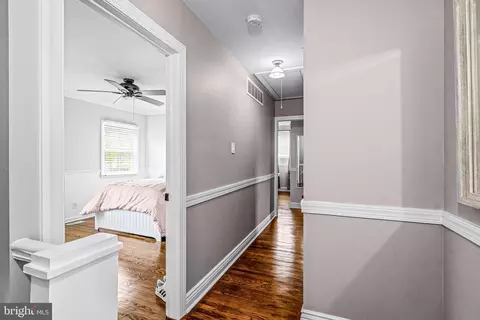 Entry Way - 551 Norwood Rd, Mount Laurel, NJ 08054 photo 8 of 8