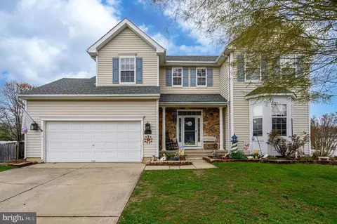 26 Whitford Dr, Burlington, NJ 08016