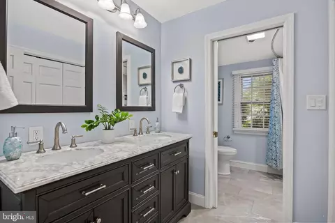 Bath - 21 Robin Rd, Moorestown, NJ 08057 photo 5 of 9