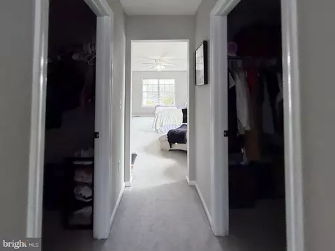 Entry Way - 60 Stoneham Dr, Delran, NJ 08075 photo 5 of 7