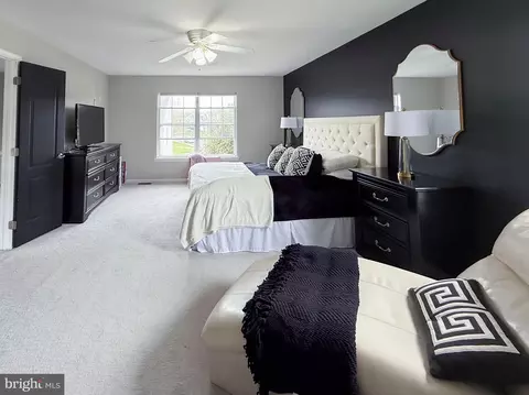 Bedroom - 60 Stoneham Dr, Delran, NJ 08075 photo 2 of 7