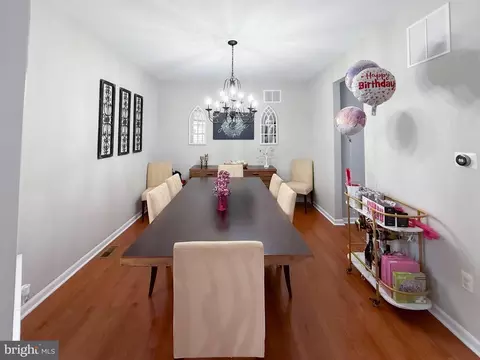 Dining - 60 Stoneham Dr, Delran, NJ 08075 photo 2 of 5