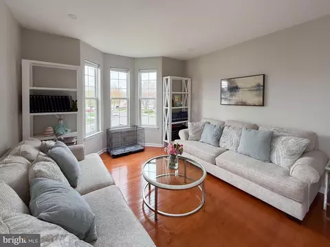 Living - 60 Stoneham Dr, Delran, NJ 08075 photo 4 of 5