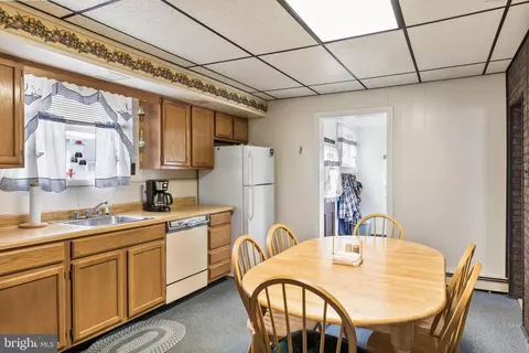 Kitchen - 5 Stewart Ave, Delran, NJ 08075 photo 1 of 3