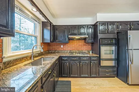 Kitchen - 9 Anne Dr, Tabernacle, NJ 08088 photo 1 of 2