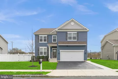 3 Stamford Bridge Ct, Marlton, NJ 08053