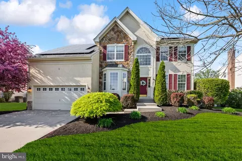 14 Calvert Ln, Lumberton, NJ 08048