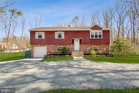 Exterior - 11 Acorn Dr, Tabernacle, NJ 08088 photo 2 of 5